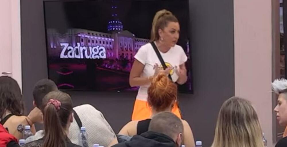 Dalila Dragojević, Sandra Rešić