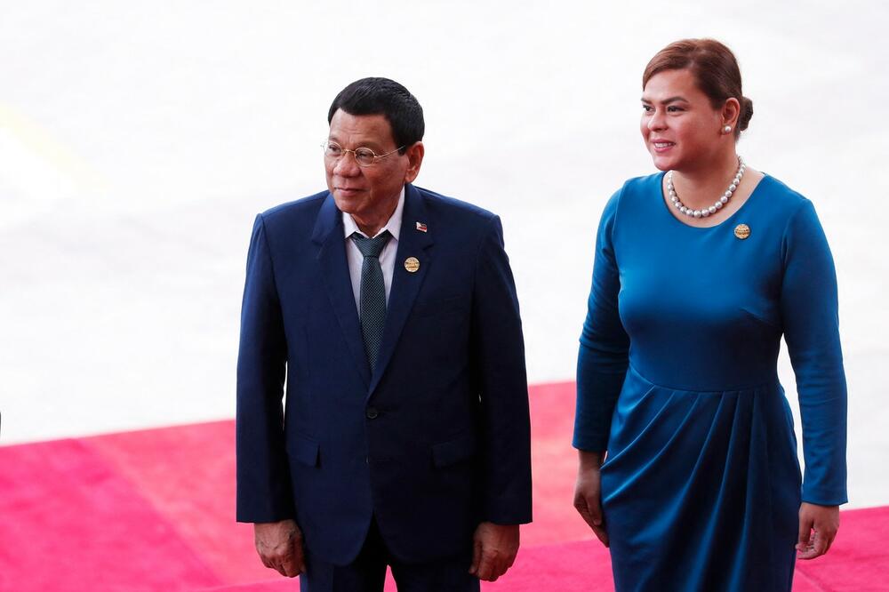 IVER NE PADA DALEKO OD KLADE: Ćerka filipinskog predsednika Dutertea u trci za potpredsednicu