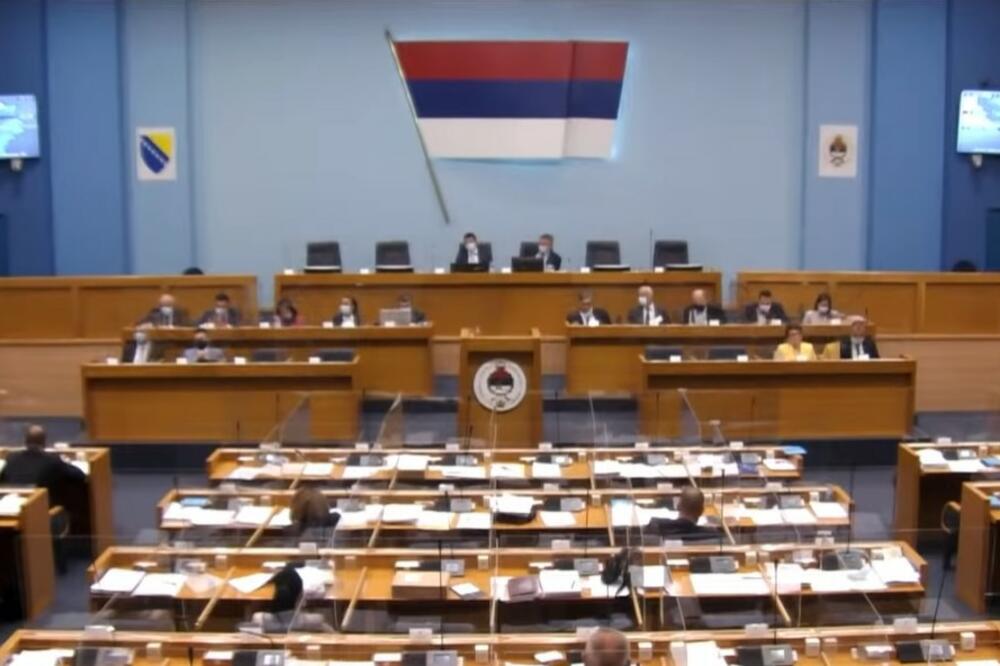 KLEVETA I UVREDA PONOVO KRIVIČNO DELO: Parlament Republike Srpske usvojio nacrt spornog zakona