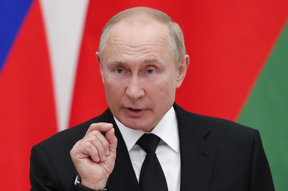 Mora da obuzdava saveznika... Vlaidmir Putin, predsednik Rusije