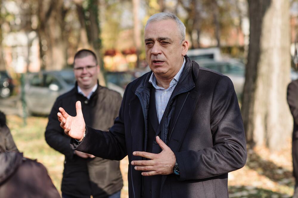 Gradonačelnik Bakić obišao Dnevni boravak za odrasle pri Domu „Kolevka“ u Subotici