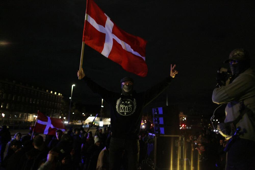 0644156910, Danska, protesti