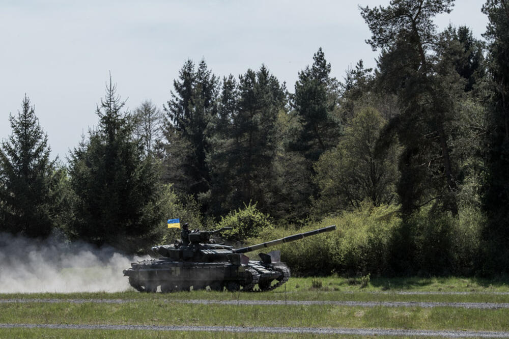 NATO UPUTIO UPOZORENJE RUSIJI: Ako napadnete Ukrajinu, platićete!