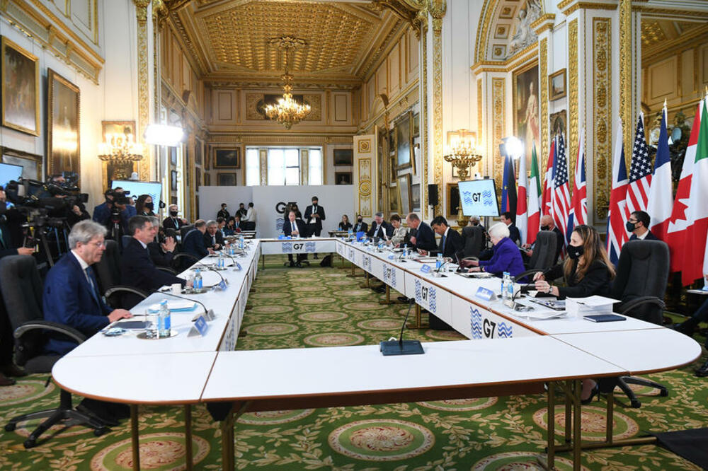 LIDERI G7 OBEĆALI DALJU POMOĆ KIJEVU: Podržavaćemo Ukrajinu koliko god bude potrebno