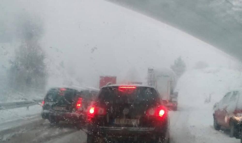 sneg, saobraćaj