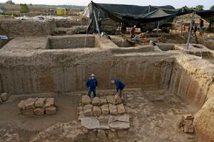 ARHEOLOŠKA SENZACIJA U IZRAELU: Drevni grad u žiži interesovanja, pronađene ritualne čaše i groblje! Evo šta to dokazuje FOTO