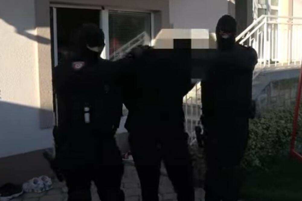 DRAMATIČAN SNIMAK IZ NIŠA! Munjevita akcija hapšenja dilera u Nišu!