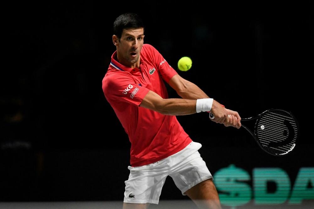 IDEMO! ĐOKOVIĆ SAČUVAO ŠANSU SRBIJI! Novak u Madridu držao ČAS TENISA, odluka o polufinalu pada u dublu!