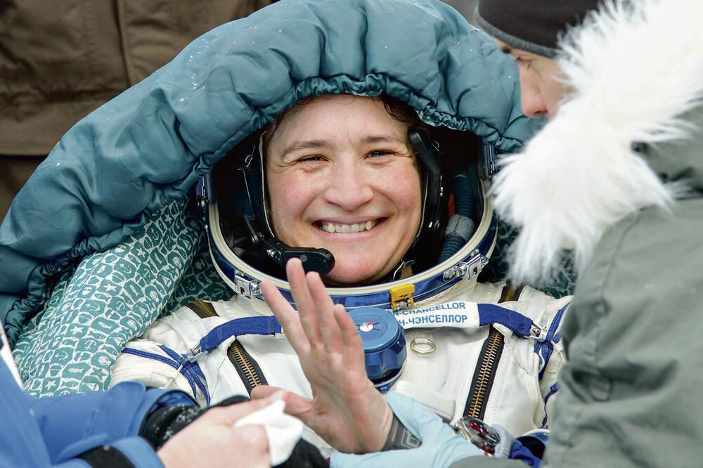 BIZARNO Astronautkinja iz SAD bušila rupu na Sojuzu da se što pre vrati na Zemlju!