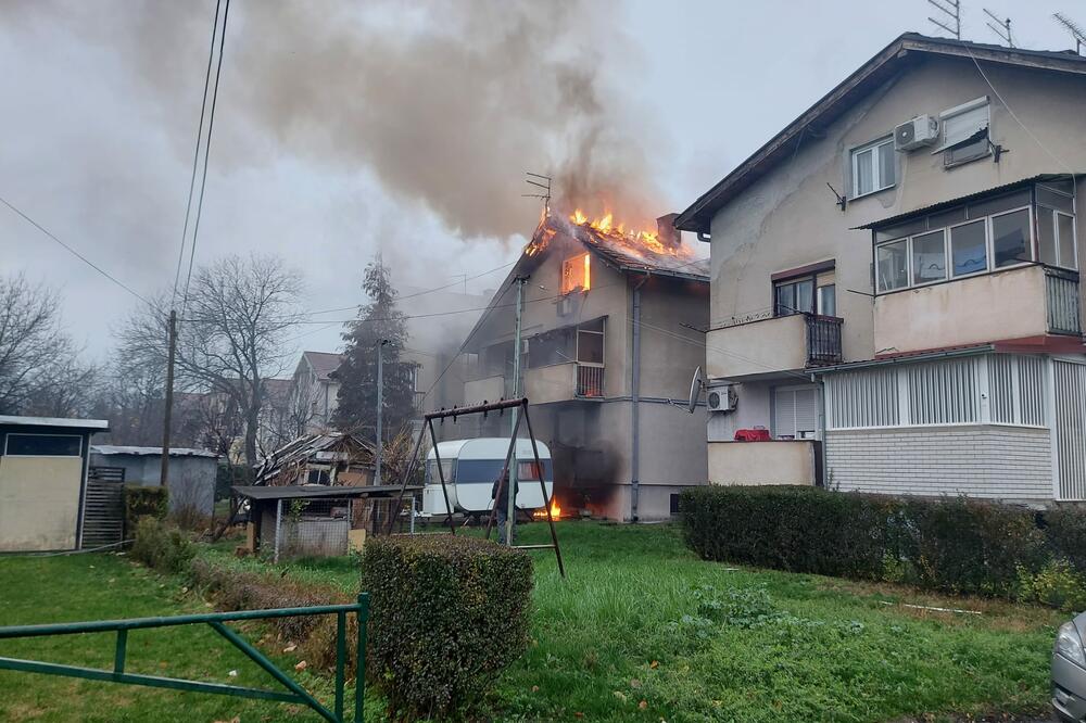 DRAMA U ZEMUNU: Zapalilo se potkrovlje kuće, oštećeno još stanova! VIDEO