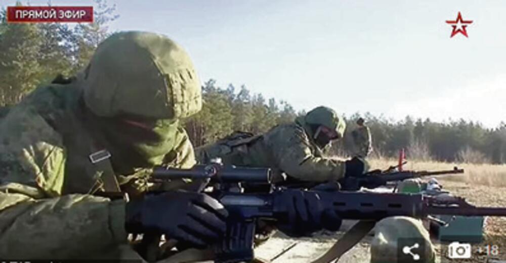 Vežba Ruski vojnici na poligonu