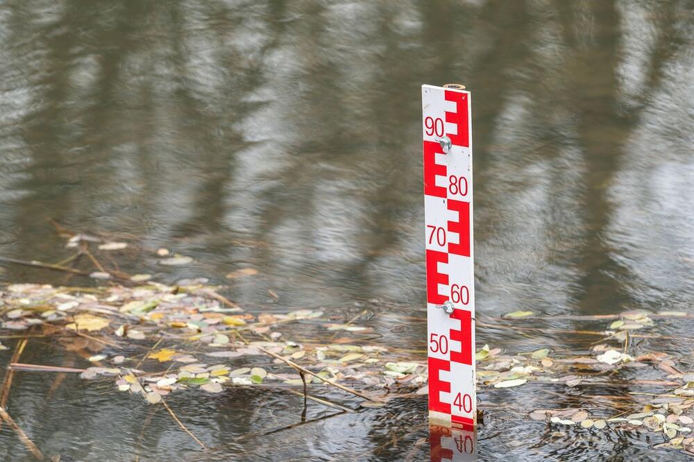 HAOS NA GRANICI BOSNE I HRVATSKE ZBOG POPLAVA: Kiša ne prestaje, reke nabujale a zabrinutost raste