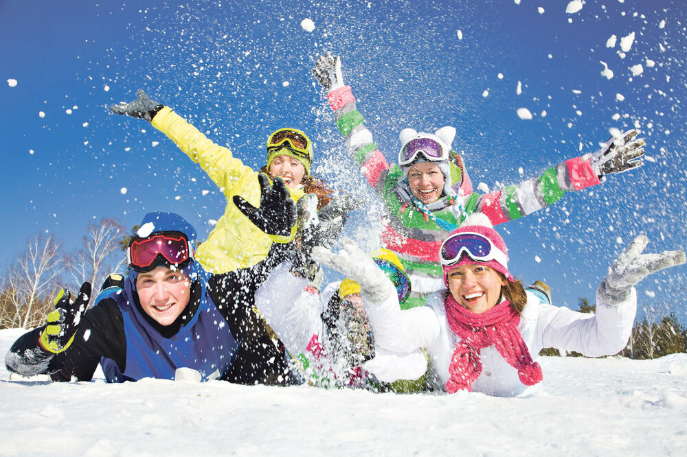 AKO PLANIRATE ZIMOVANJE EVO KOLIKO ĆE VAS TO KOŠTATI: Ovo su mesta na kojima je skijanje jeftino, a ima i onih gde su cene veće!