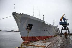 PROVOKACIJA ILI NEŠTO DRUGO Komandni brod ukrajinske Ratne mornarice DONBAS plovi prema Krečkom moreuzu!