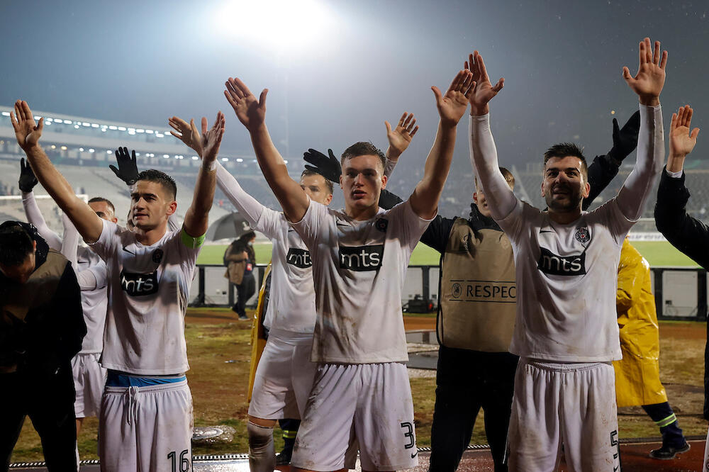 KRAJ JESENJEG DELA SUPERLIGE! Za vikend poslednji mečevi: Lider Partizan dočekuje Kolubaru