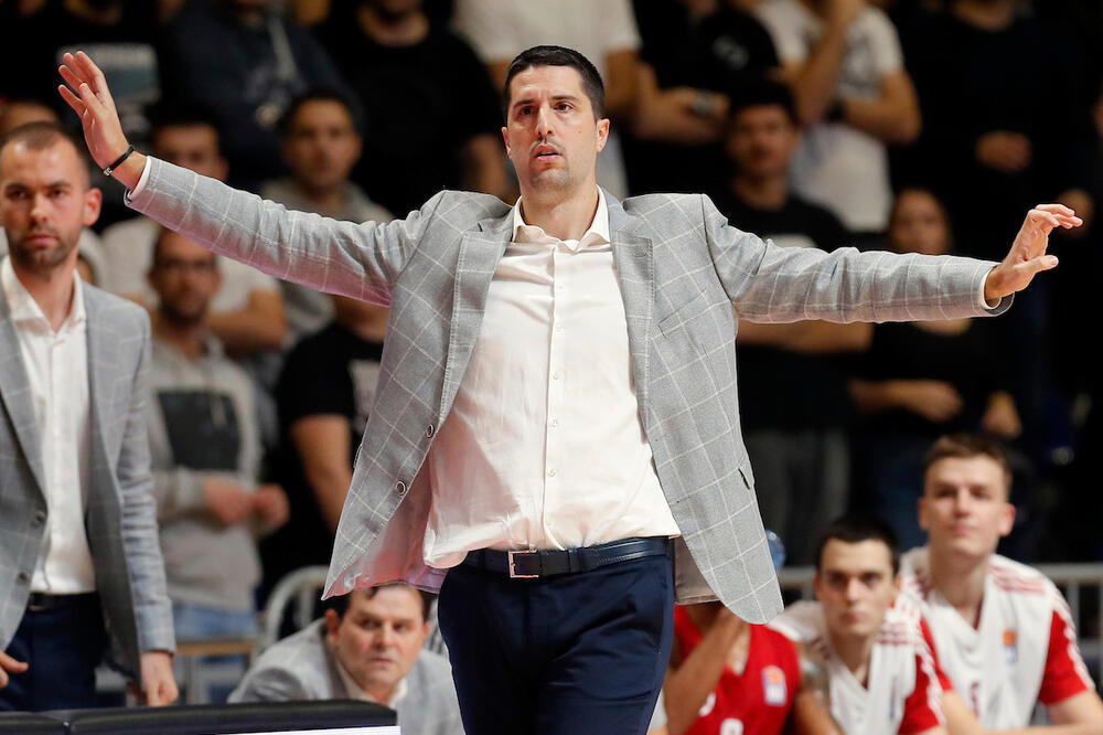 PANTERI DOČEKUJU CRVENO-BELE Stefanović: Crvena zvezda trenutno igra najbolju košarku