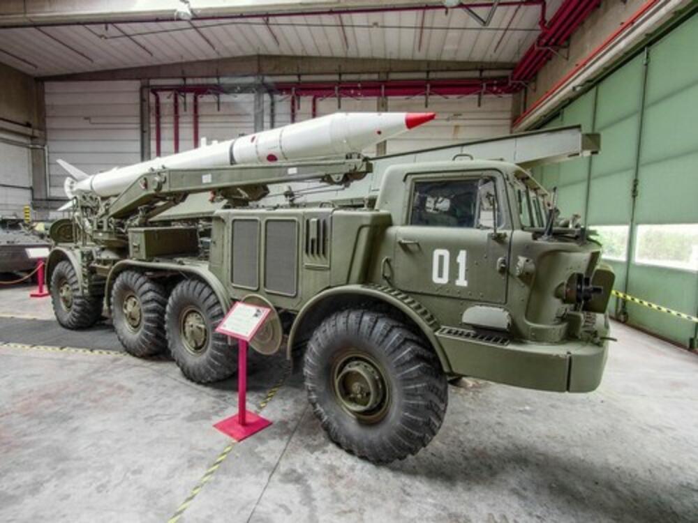 9K52 Luna-M, FROG-7, Ruski nosač raketa, Balistička Raketa