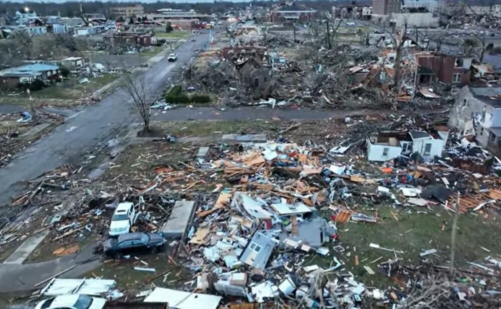 Mejfild, Kentaki, tornado