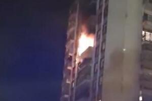 PROSLAVA KOJA JE POŠLA PO ZLU: Raketa zapalila čoveku ceo balkon, zagrebački vatrogasci objavili VIDEO