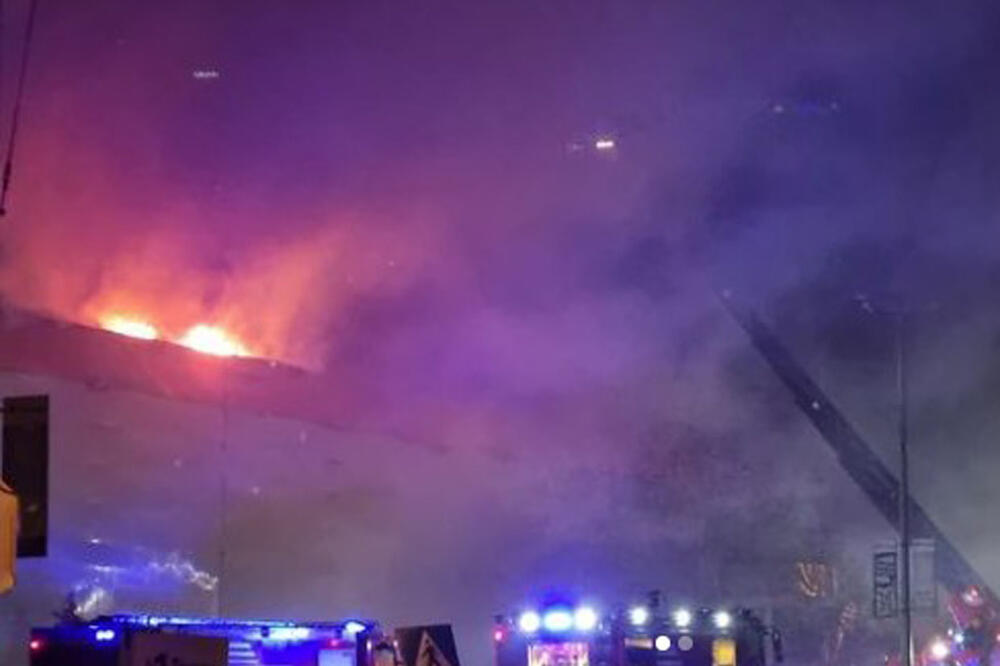 I DALJE GORI HIPERMARKET U NOVOM SADU: Vatru gasilo 50 vatrogasaca, jedna osoba se nagutala dima VIDEO
