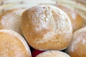 NAJLAKŠI NAČIN KAKO DA NAPRAVITE LEPINJICE U TIGANJU: Odlične su zamena za hleb, a uz to su MEKANE i PREUKUSNE