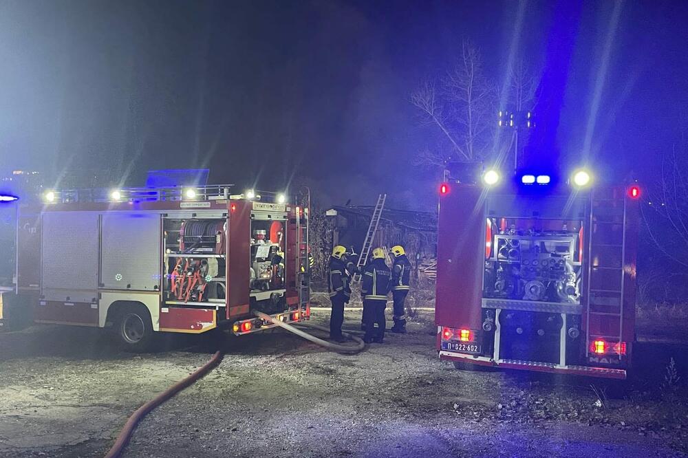 TRAGEDIJA PRED NOVU GODINU: Vatrogasci brzo reagovali, ali vatra uzela 1 ŽIVOT u Bačkim Vinogradima