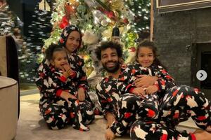 BRUTALNO! Salah objavio sliku sa porodicom kako slavi katolički Božić, muslimani mu ostavili salve uvreda u komentarima! FOTO