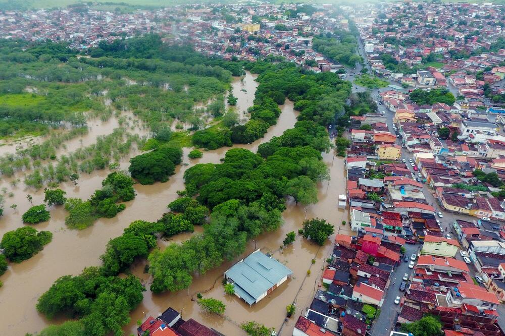 0649480738, Brazil, poplave