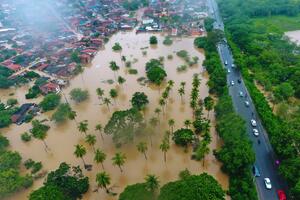 HAOS U BRAZILU: Poplavljeno 58 opština u jakom nevremenu! Ulice i kuće pod vodom, poginulo 18 ljudi FOTO, VIDEO