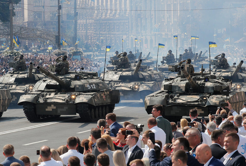Ukrajina, Ukrajinska vojska, Ukrajinski Tenk