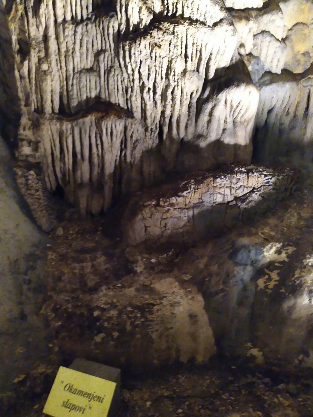 Hadži Prodanova pećina, Pećina, Ivanjica