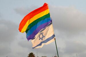 PRAVO NA RODITELJSTVO: Parovi istog pola u Izraelu moći će da imaju decu uz pomoć surogat majki