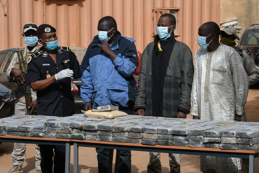UHAPŠEN GRADONAČELNIK IZ NIGERA: Prenosio 200 kilograma kokaina u vozilu