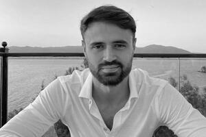 VELIKA TRAGEDIJA U TURSKOJ: Poginuo bivši fudbaler Galatasaraja i reprezentacije Turske! (VIDEO)