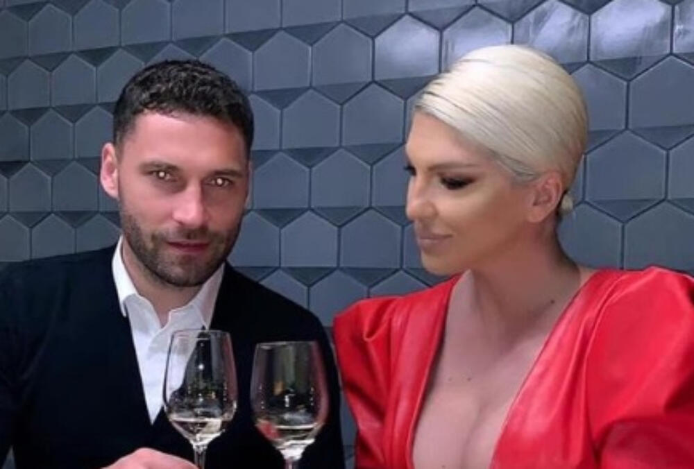 Duško Tošić, Jelena Karleuša