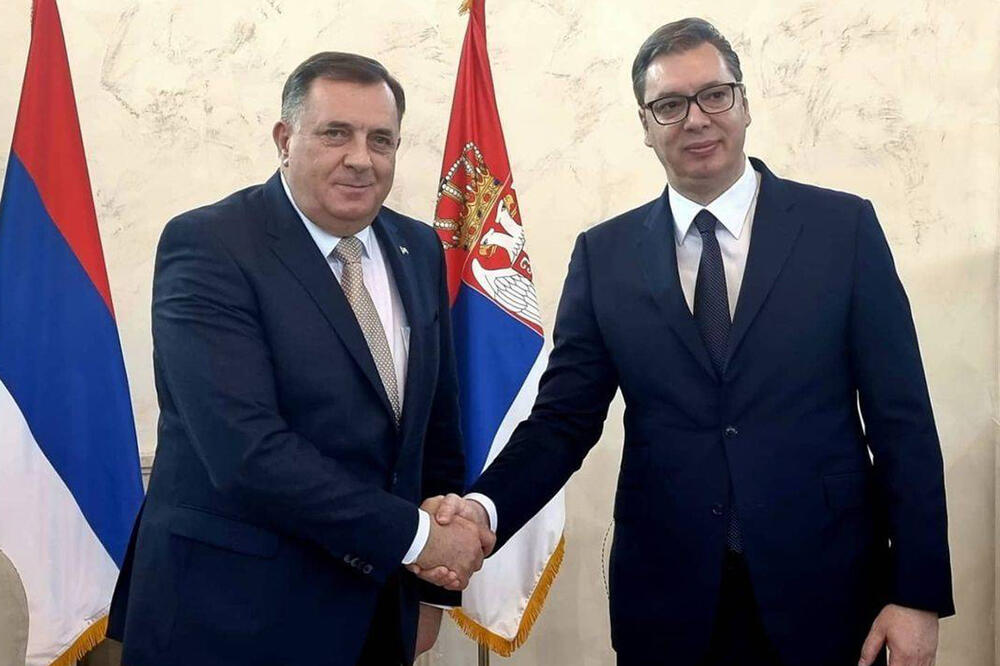 VUČIĆ SE SASTAO SA DODIKOM: Predsednik Srbije molio da se RS vrati u institucije i tu bori za prava i interese srpskog naroda