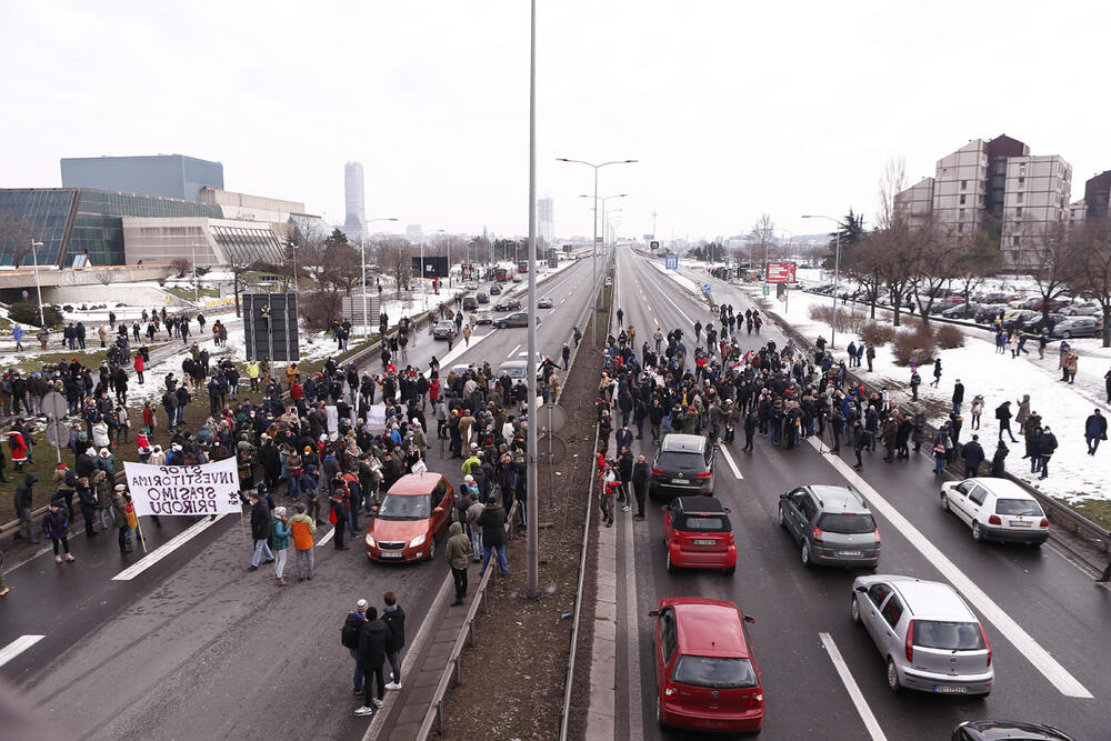 Beograd, Protesti, blokade, Autoput, Gazela