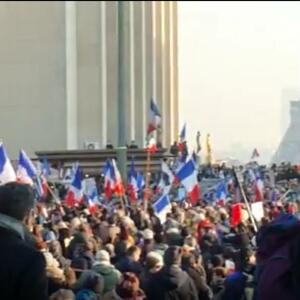 VELIKI PROTEST PODRŠKE SRPSKOM ASU U FRANCUSKOJ: Pogledajte kako ceo Pariz