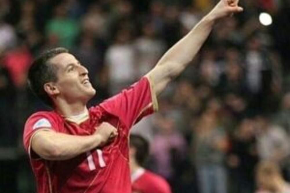 ORLOVI ĆE MORATI BEZ NJEGA: Kragujevčanin Simić jedan od naših najboljih futsal igrača nada se uspehu u Holandiji!
