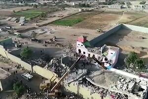 KRVAVI NAPAD U JEMENU: U saudijskom bombardovanju zatvora pod upravom Huta stradalo više od 80 osoba, ranjeno oko 200