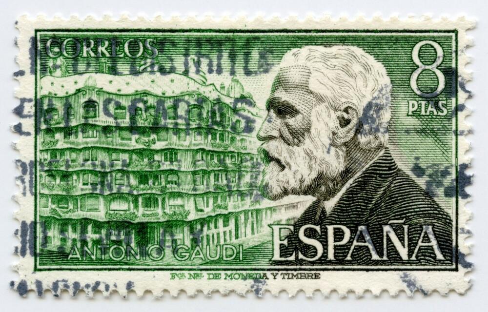Antoni Gaudi, Antonio Gaudi