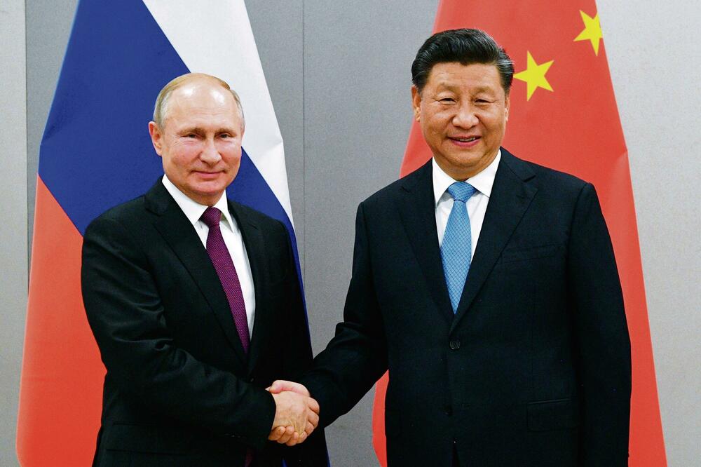 RUSKI PREDSEDNIK NADMAŠIO SI ĐINPINGA! Jak čovek: Vladimir Putin i borba za Rusiju HIT u Kini, domaćin na čekanju