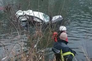 ANĐELA (21) POSLE 2 MESECA PUŠTENA IZ PRITVORA: Pijana vozila auto, pa sletela u reku! Dve devojke poginule kod Vladičinog Hana