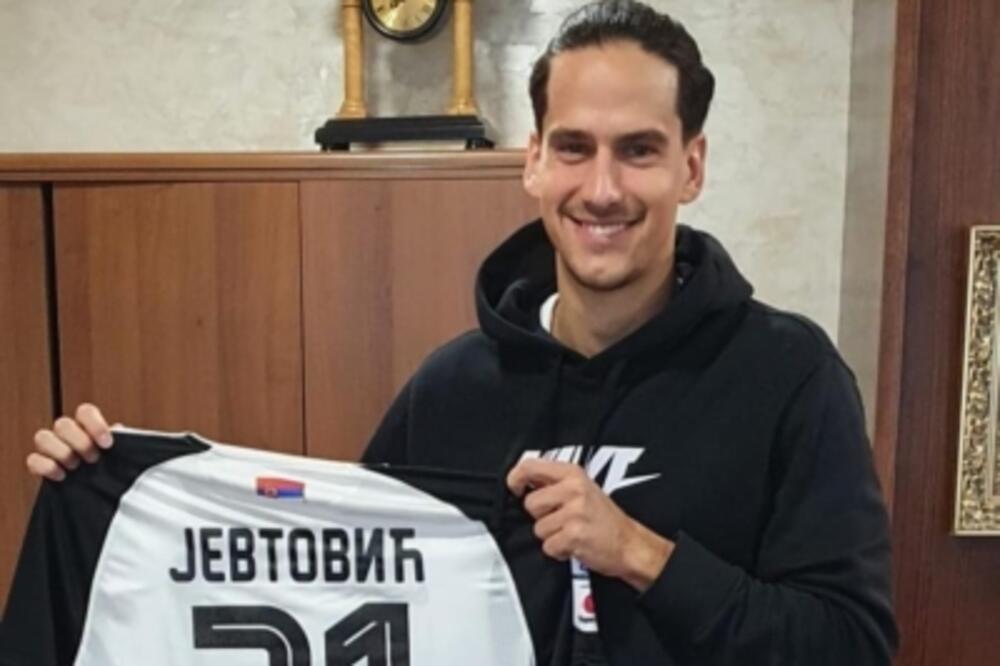 ZAJEDNO IMAJU 43 TROFEJA! Marko Jevtović poslednji u nizu fudbalera koji su odlučili da se vrate u Partizan: Energija kao 2017