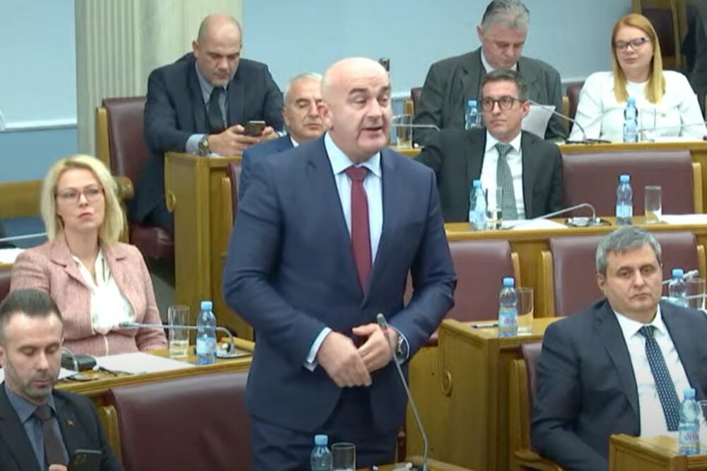 JOKOVIĆ (SNP): Podržaćemo samo vladu koja potpiše Temeljni ugovor, vanredni parlamentarni izbori u aprilu 2023