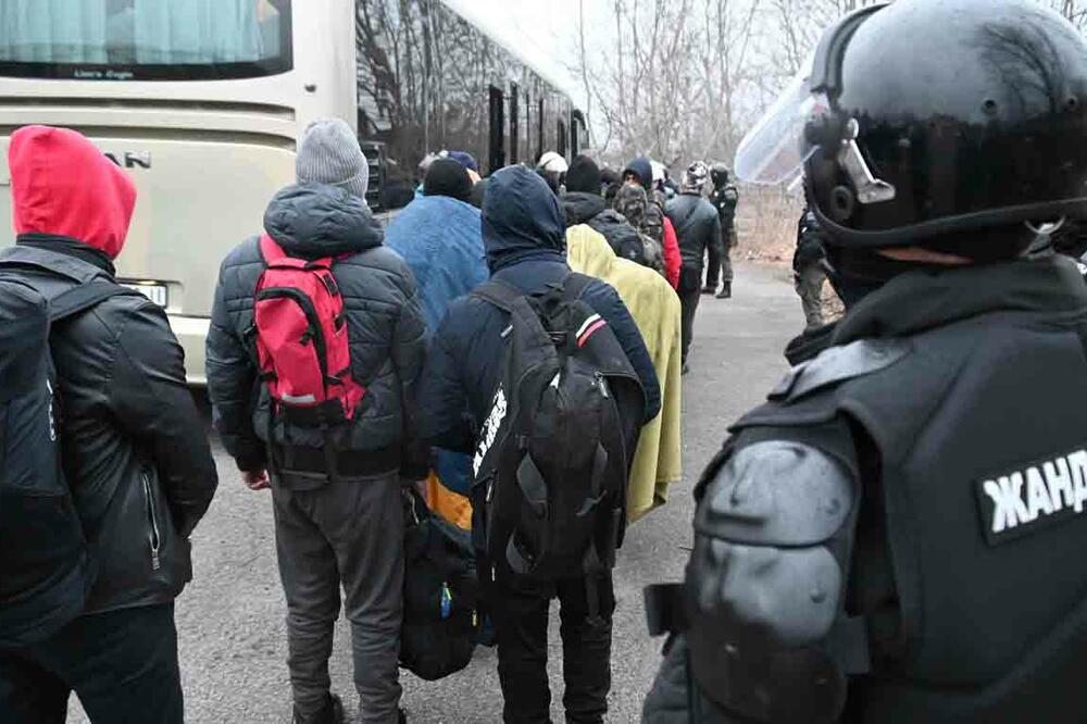 AKCIJA POLICIJE U BEOGRADU: Pronađena 82 ilegalna migranta
