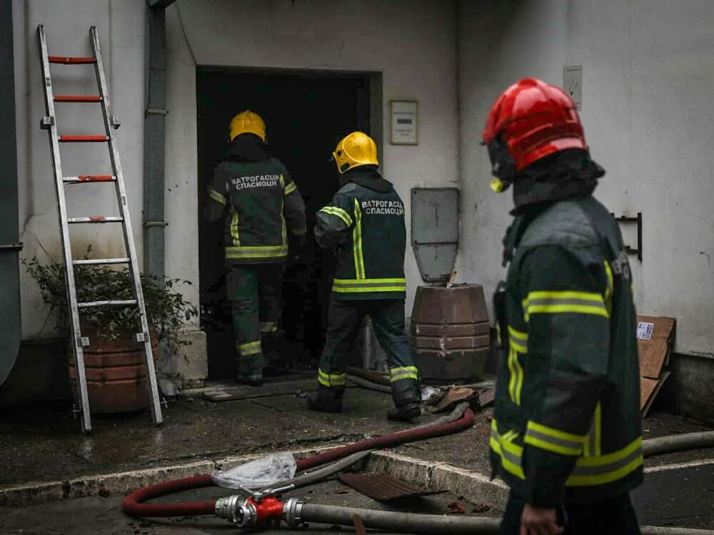 Požar, Bulevar Oslobođenja, Infektivna Klinika, Vatorgasac