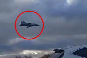 NOVI ŠAHOVSKI POTEZ PUTINA: Dok je Makron leteo prema Moskvi, MiG-31 sa hiperzvučnom raketom Kinžal stigao u Kalinjingrad! VIDEO