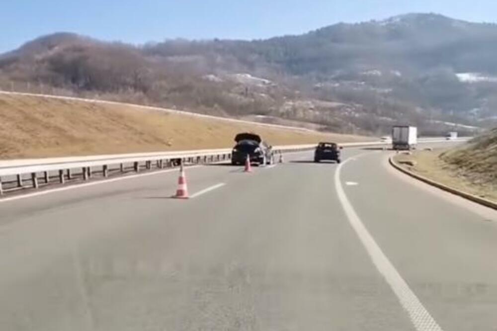 SAOBRAĆAJNA NEZGODA: Razlupan automobil na auto-putu Miloš Veliki (VIDEO)