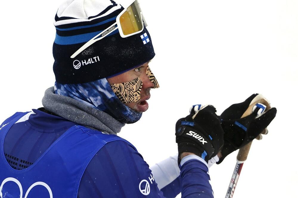 Remi Lindholm, skijaš